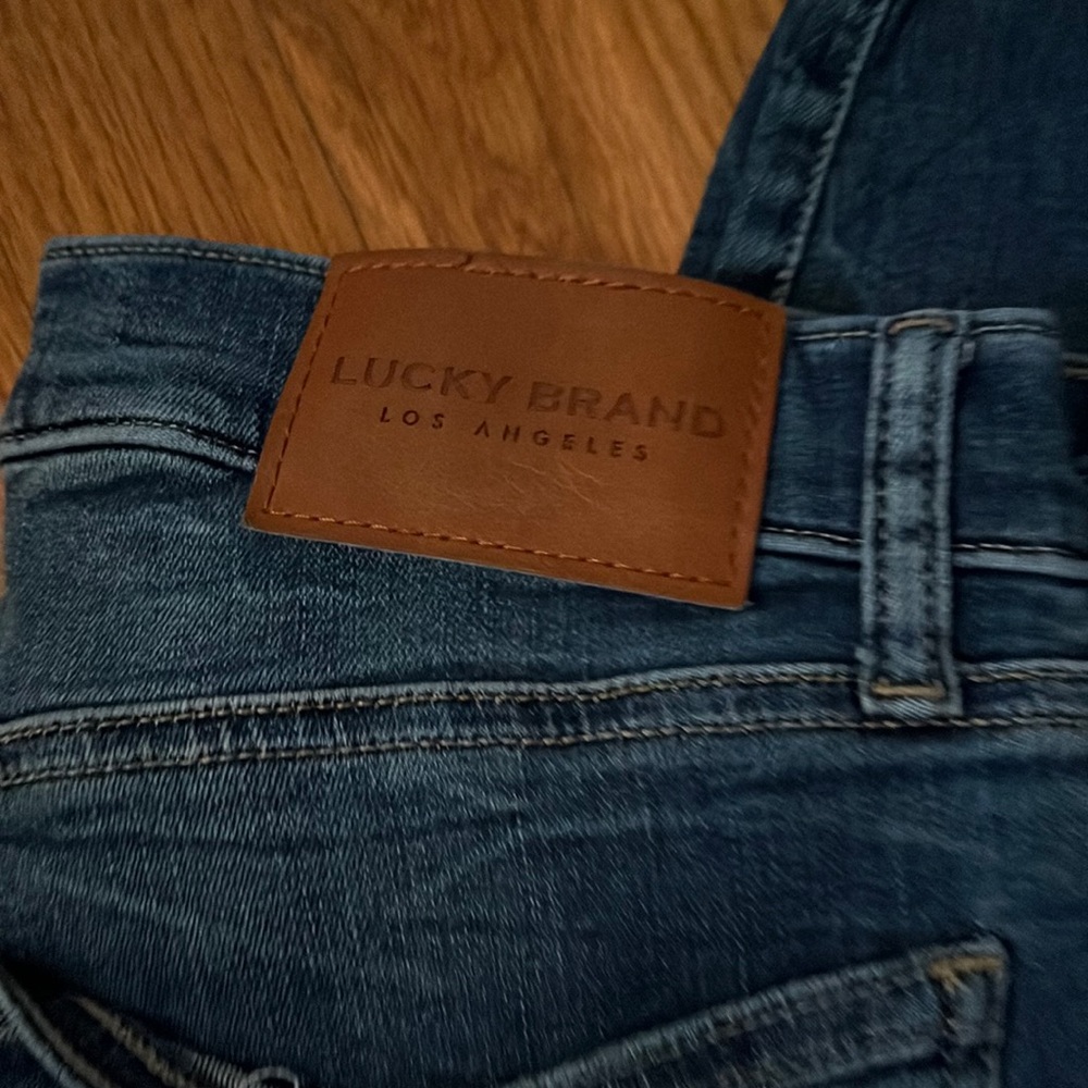 Mid rise lucky brand jeans